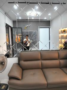 NHà đẹp Cát Linh 4.95 tỷ - 5 tầng